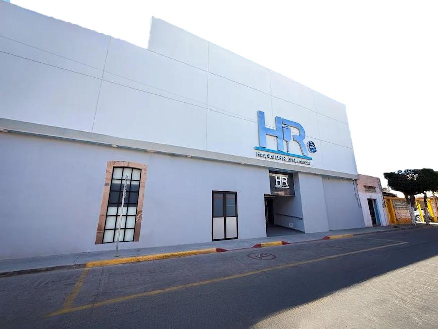 Fachada del Hospital Dr. Raúl Hernández